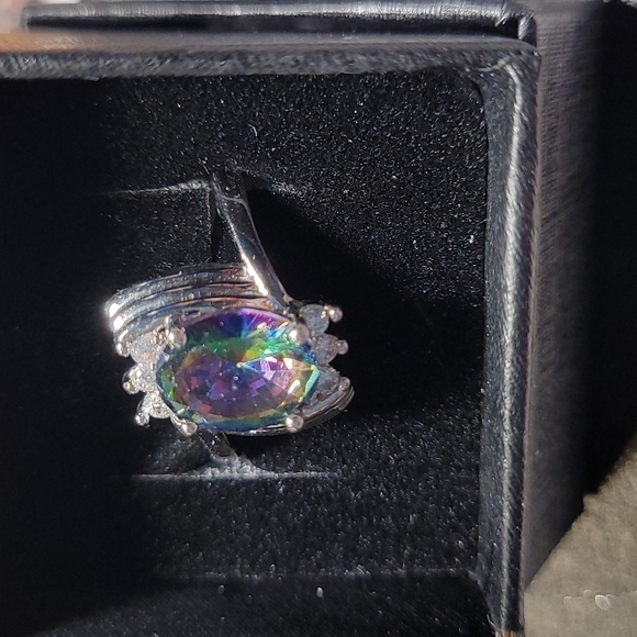 Silver Ring with Gem Stone Stamped 925 NWOT